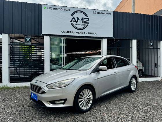 FORD FOCUS 2.0 TITANIUM PLUS SEDAN 16V FLEX 4P POWERSHIFT FORD FOCUS 2.0 TITANIUM PLUS SEDAN 16V FLEX 4P POWERSHIFT